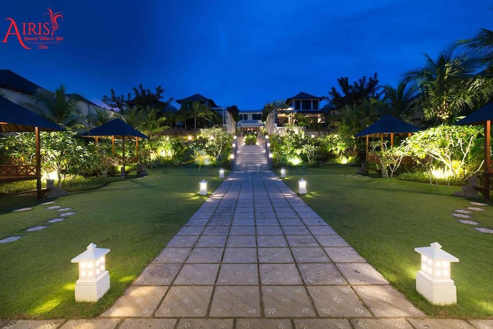 Airis Luxury Villas & Spa Ungasan Екстериор снимка